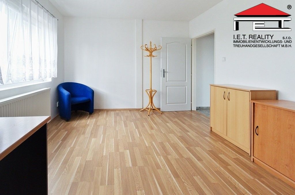 Pronájem bytu 2+1 40 m² - foto 2