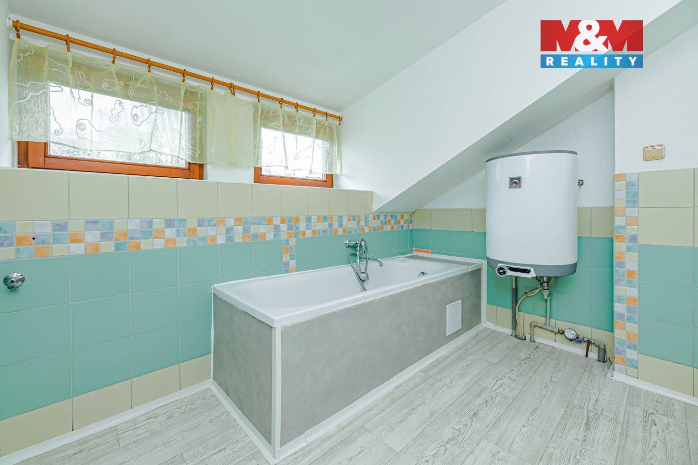 Pronájem bytu 1+kk 38 m² - foto 3