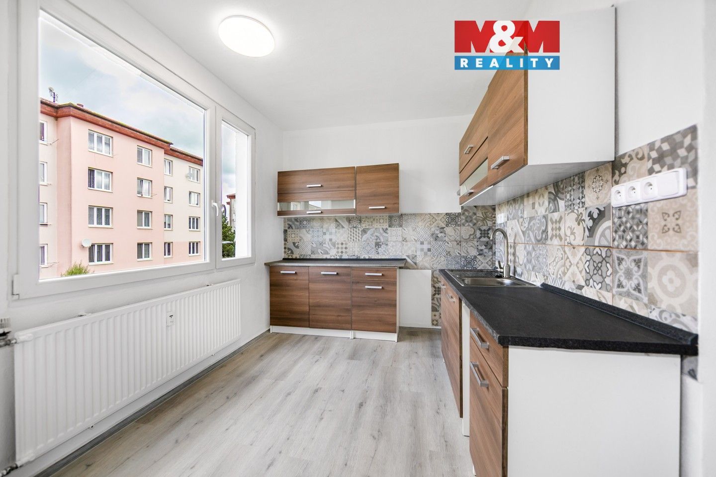 Pronájem bytu 3+1 80 m² - foto 1