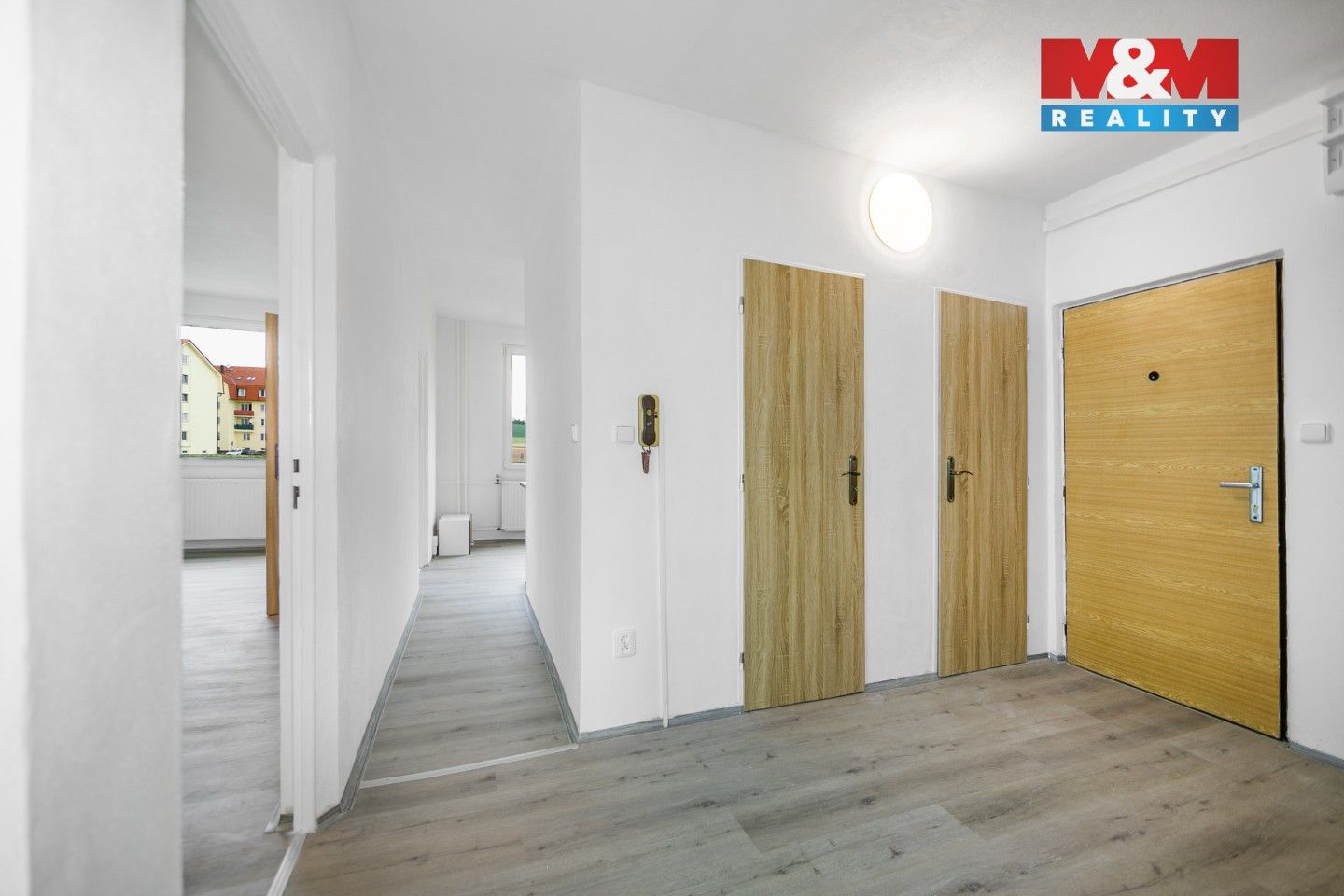 Pronájem bytu 3+1 80 m² - foto 2