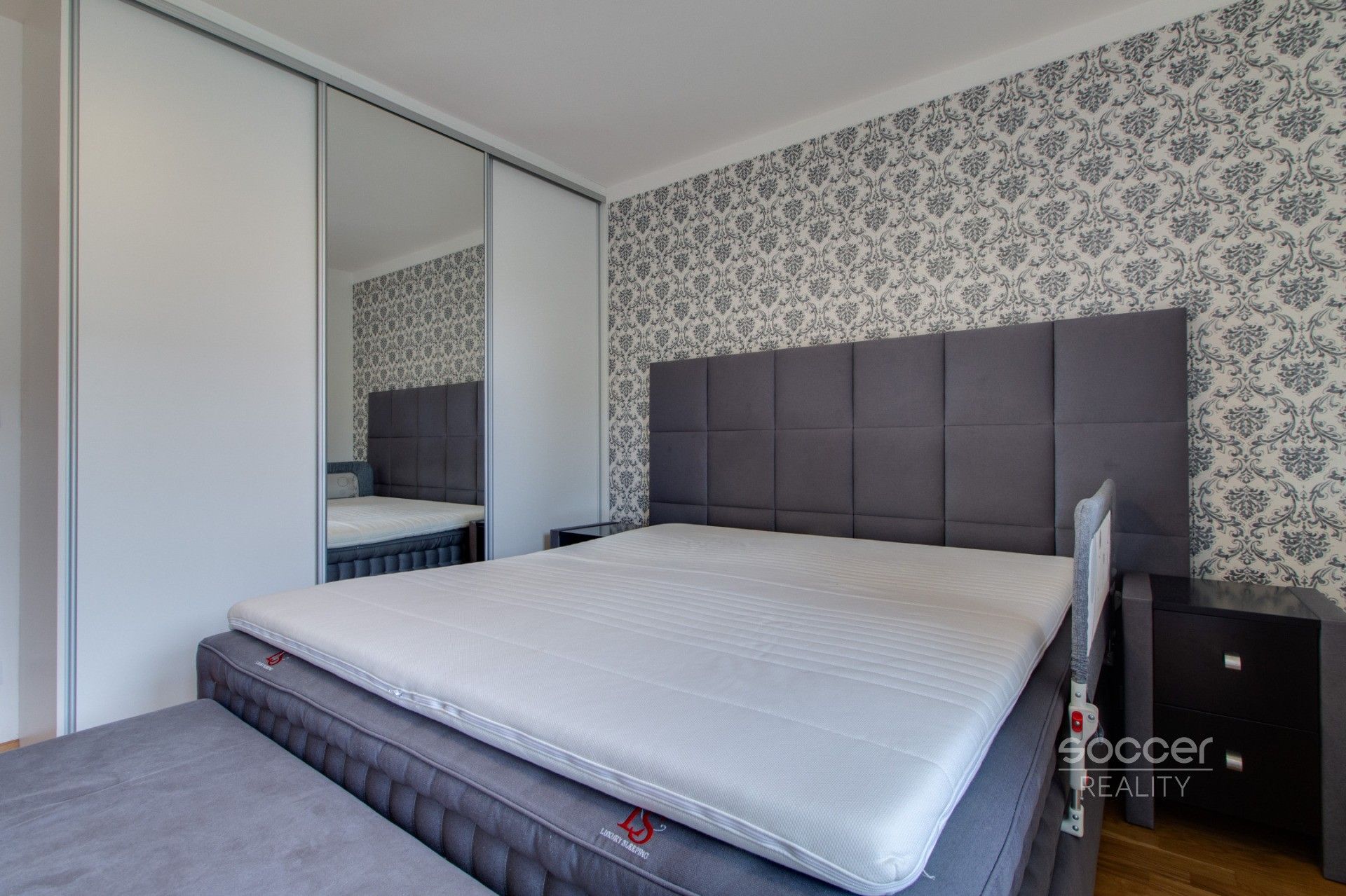 Pronájem bytu 3+kk 165 m² - foto 13