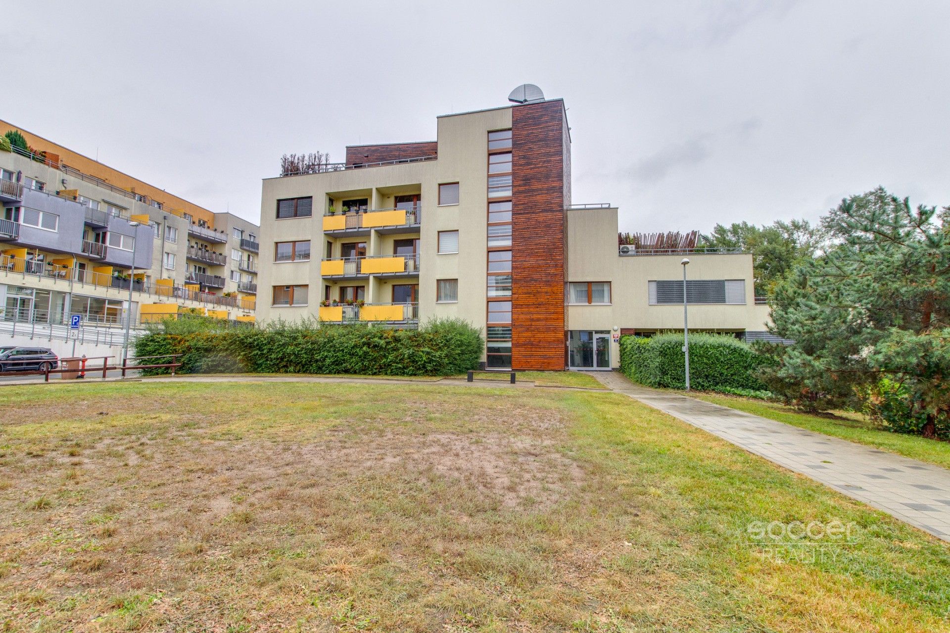 Pronájem bytu 3+kk 165 m² - foto 25