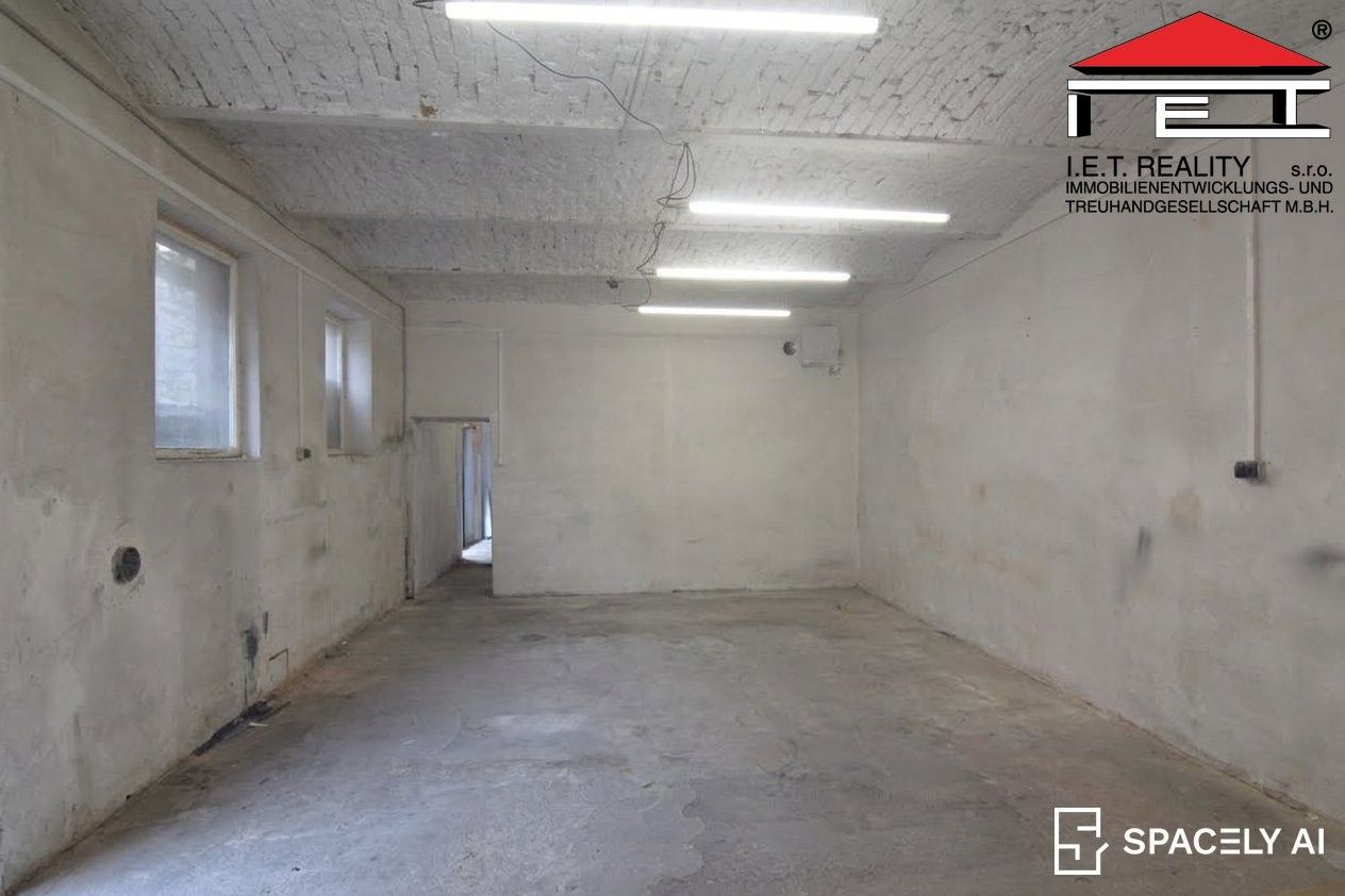 Pronájem komerčního prostoru 105 m² - foto 3