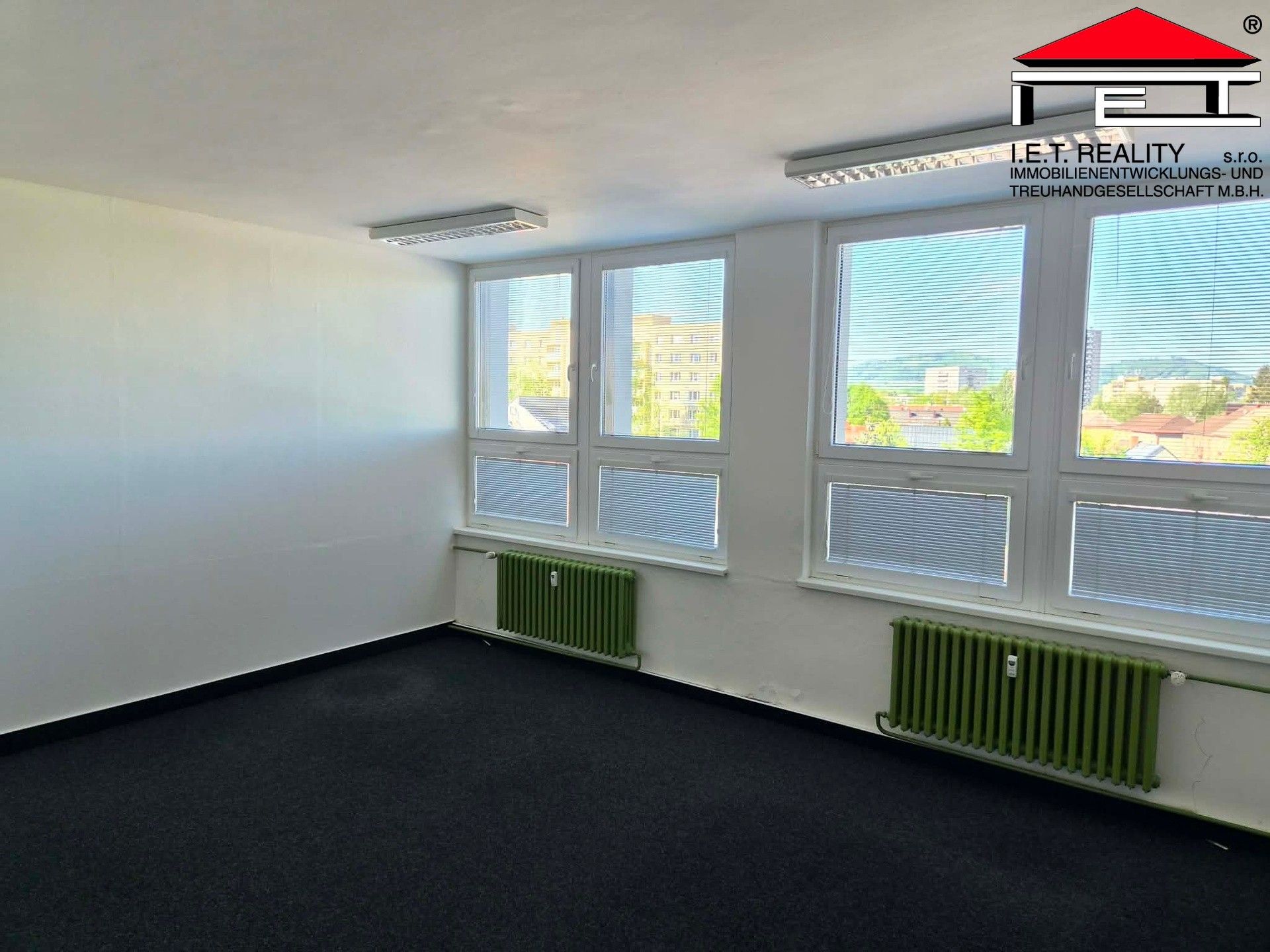 Pronájem komerčního prostoru 26 m² - foto 3