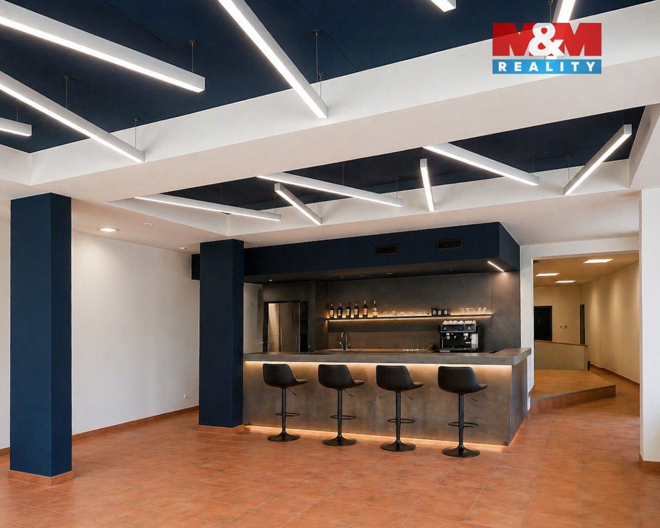 Prodej komerčního prostoru 1076 m² - foto 7
