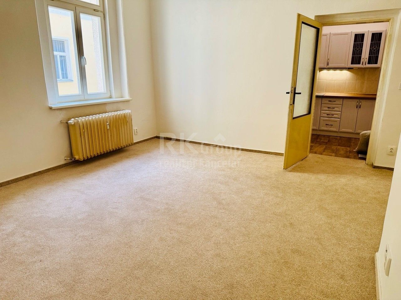 Pronájem bytu 1+1 32 m² - foto 4