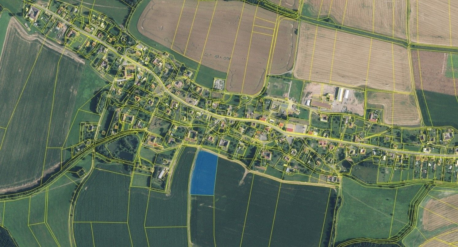 Prodej pozemku 1300 m² - foto 2