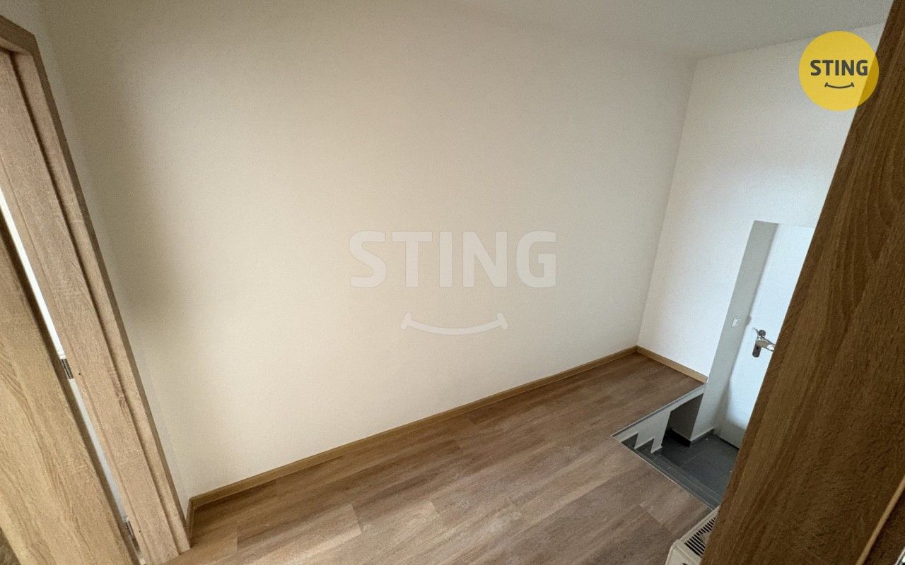 Pronájem bytu 1+kk 30 m² - foto 11