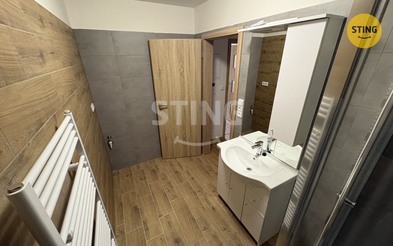 Pronájem bytu 1+kk 30 m² - foto 10