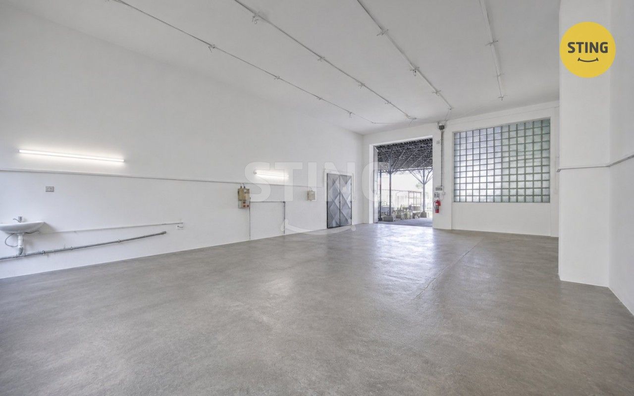 Pronájem komerčního prostoru 165 m² - foto 6