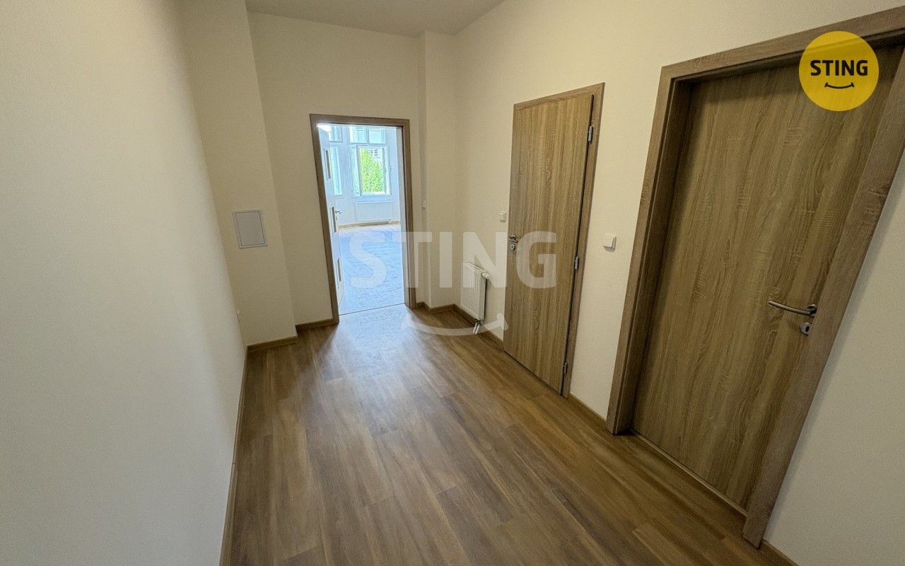 Pronájem bytu 1+kk 43 m² - foto 9