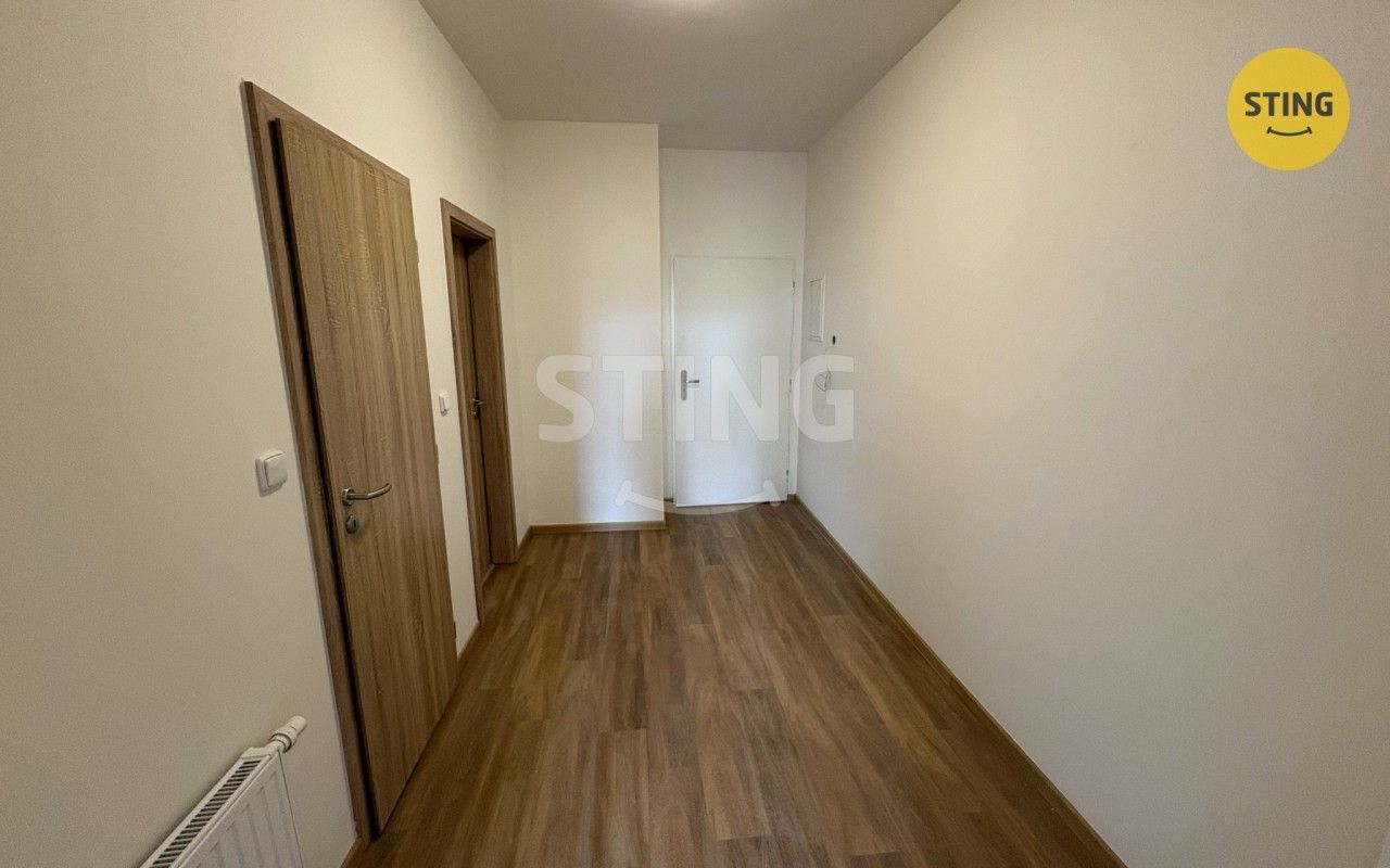 Pronájem bytu 1+kk 43 m² - foto 10