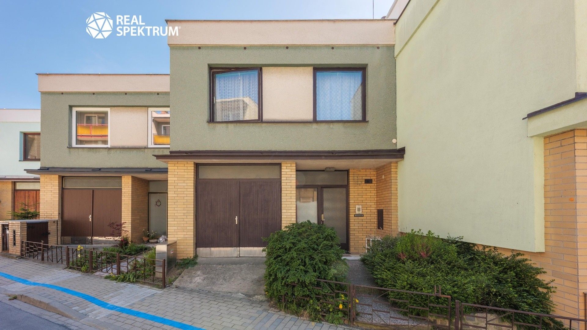 Prodej domu 192 m² - foto 1