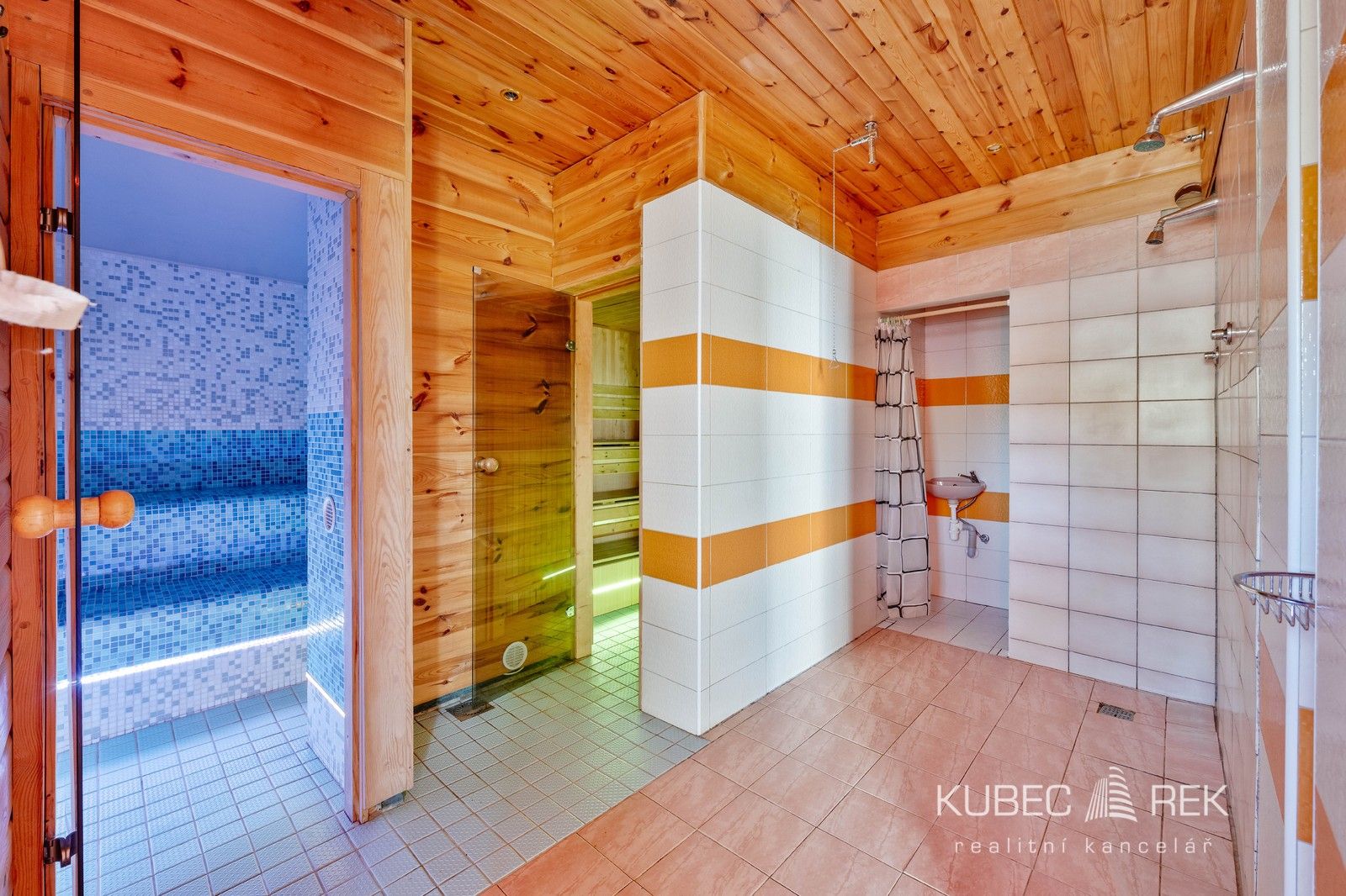 Prodej nemovitosti 514 m² - foto 5