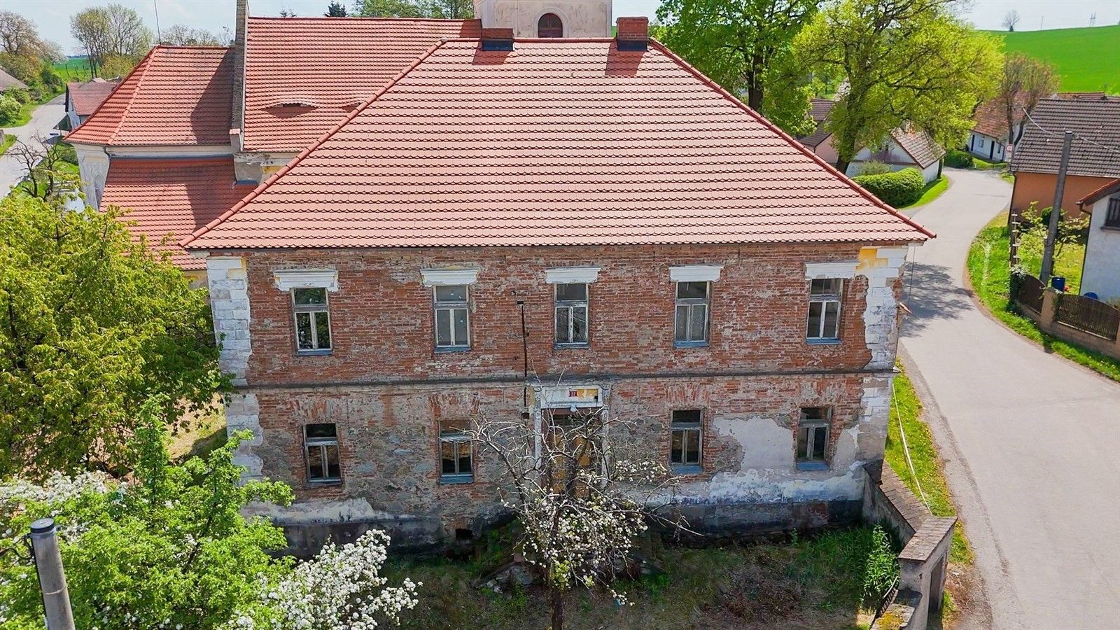 Prodej domu 264 m² - foto 1
