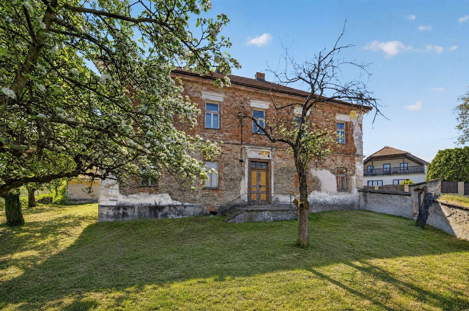 Prodej domu 264 m² - foto 2
