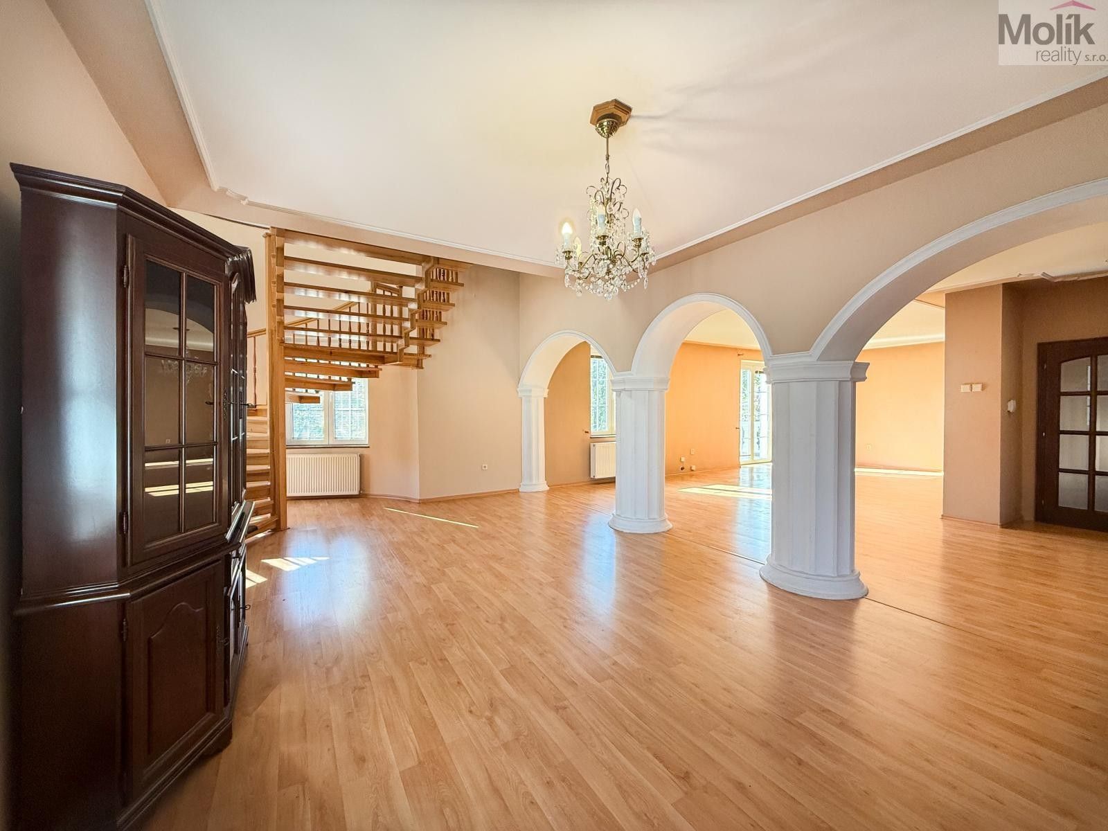Pronájem bytu 256 m² - foto 15