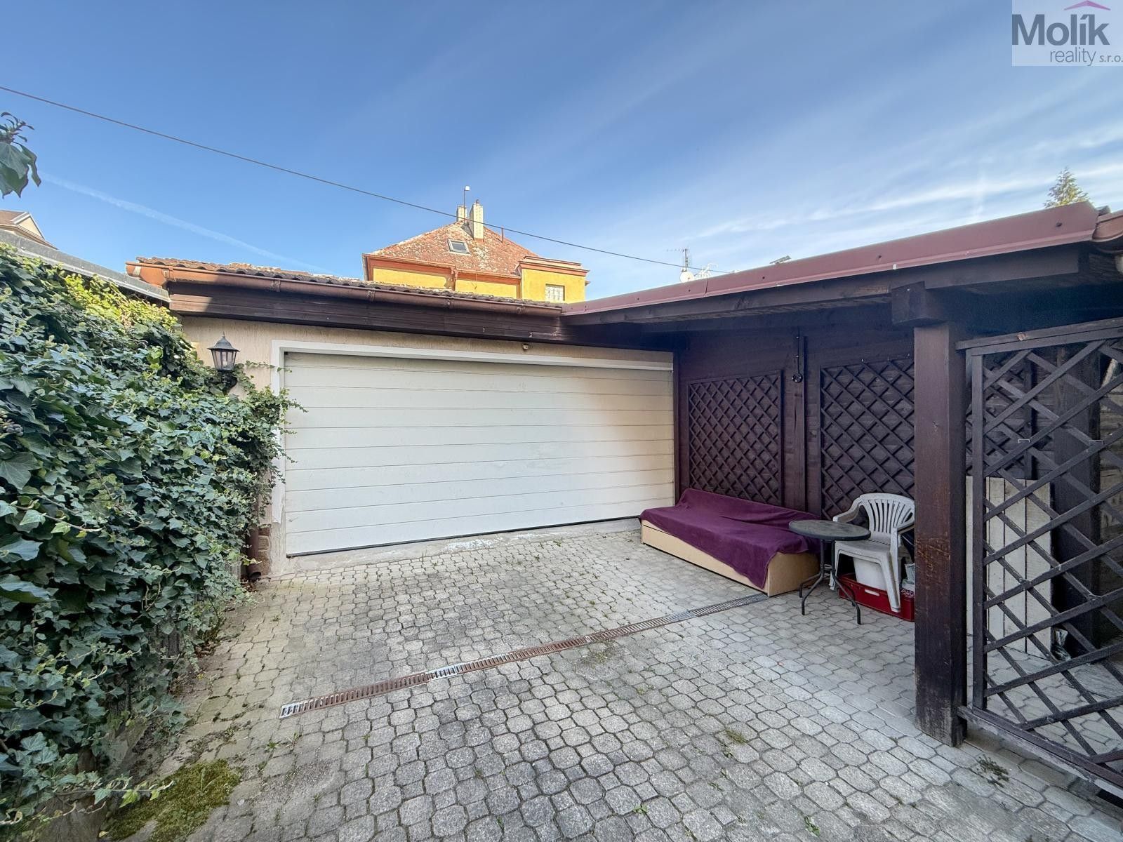Pronájem bytu 256 m² - foto 32