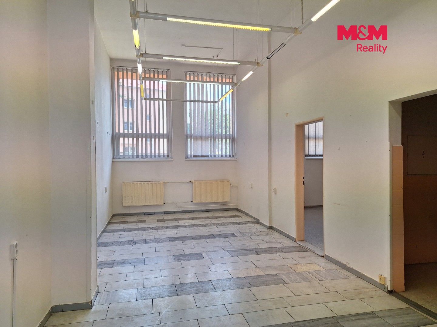Prodej komerčního prostoru 159 m² - foto 3