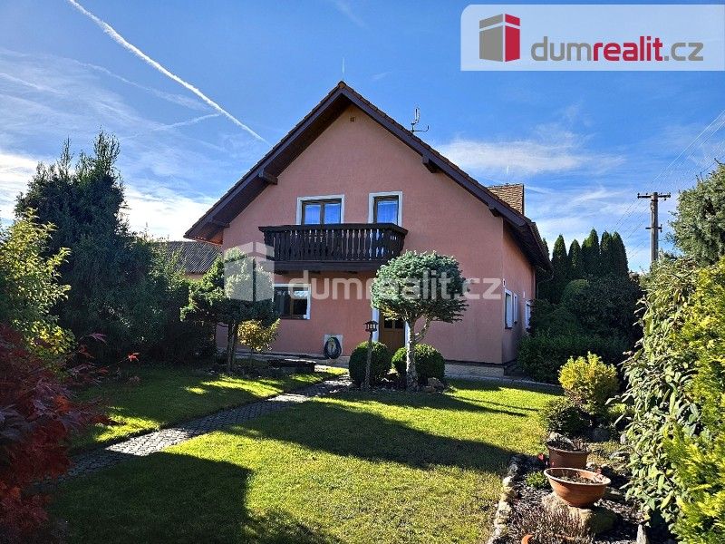 Prodej domu 200 m² - foto 1