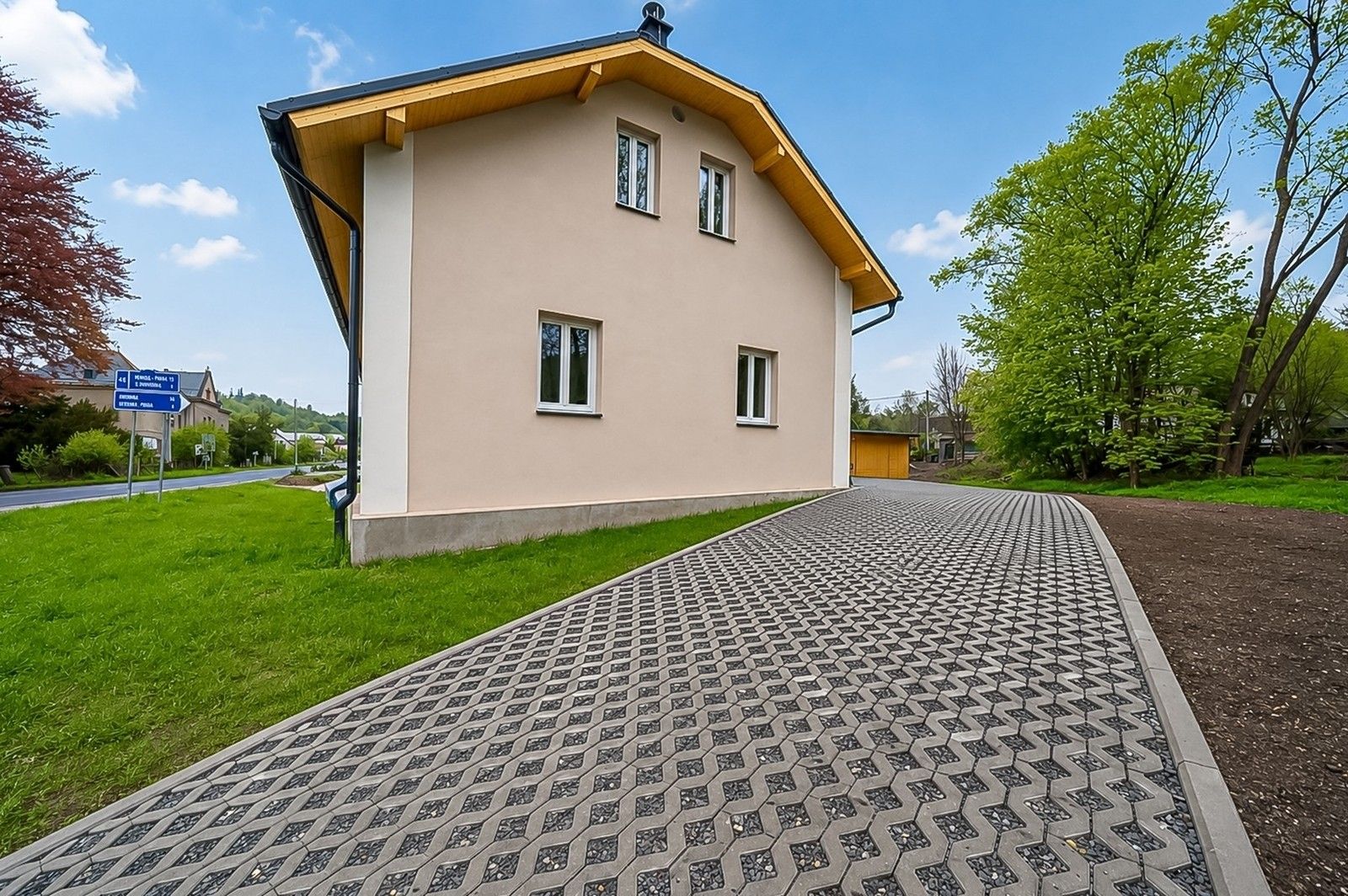 Prodej bytu 2+1 88 m² - foto 11