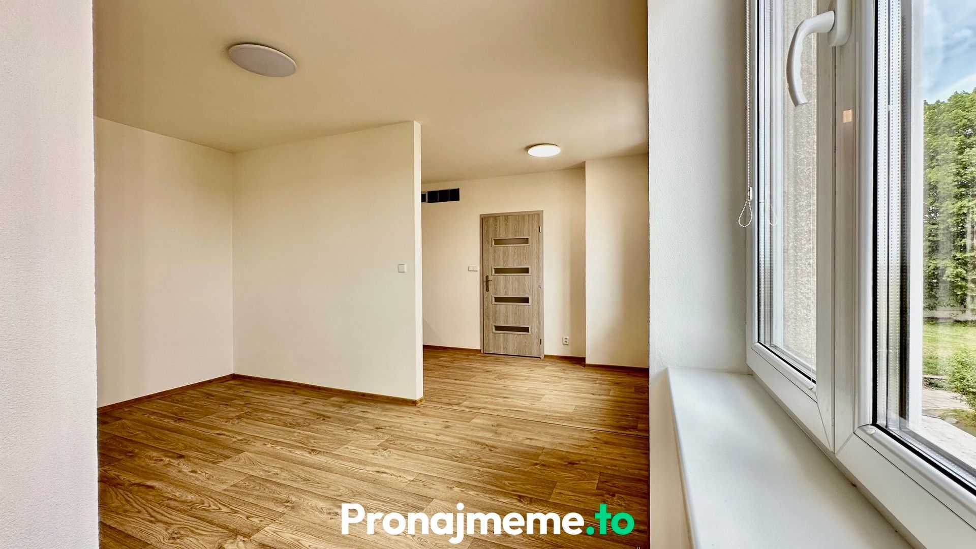 Pronájem bytu 2+kk 42 m² - foto 4