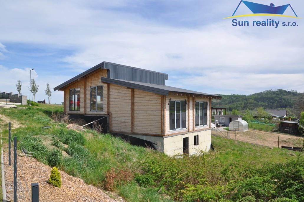 Prodej domu 180 m² - foto 1