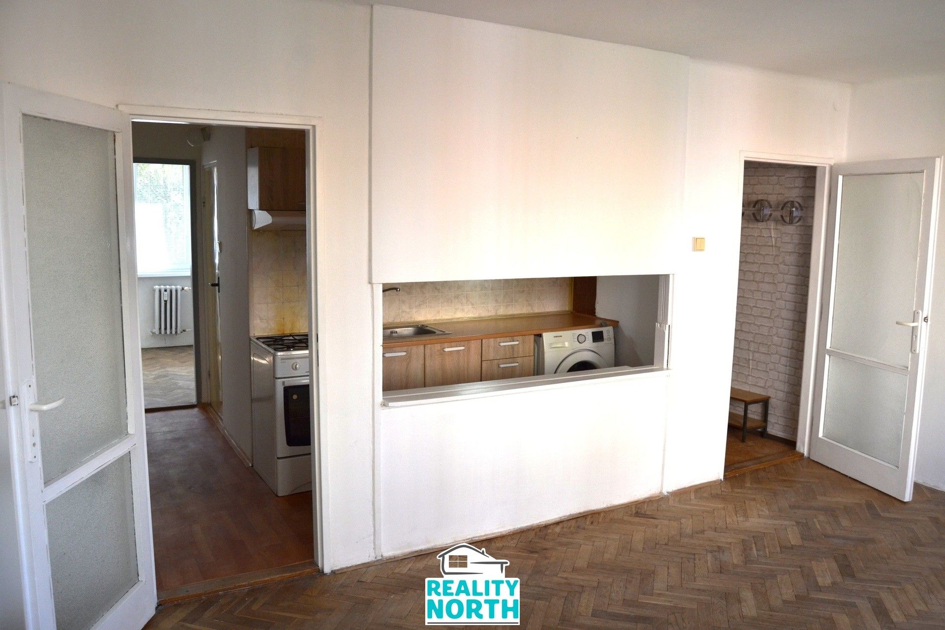 Pronájem bytu 3+kk 50 m² - foto 3