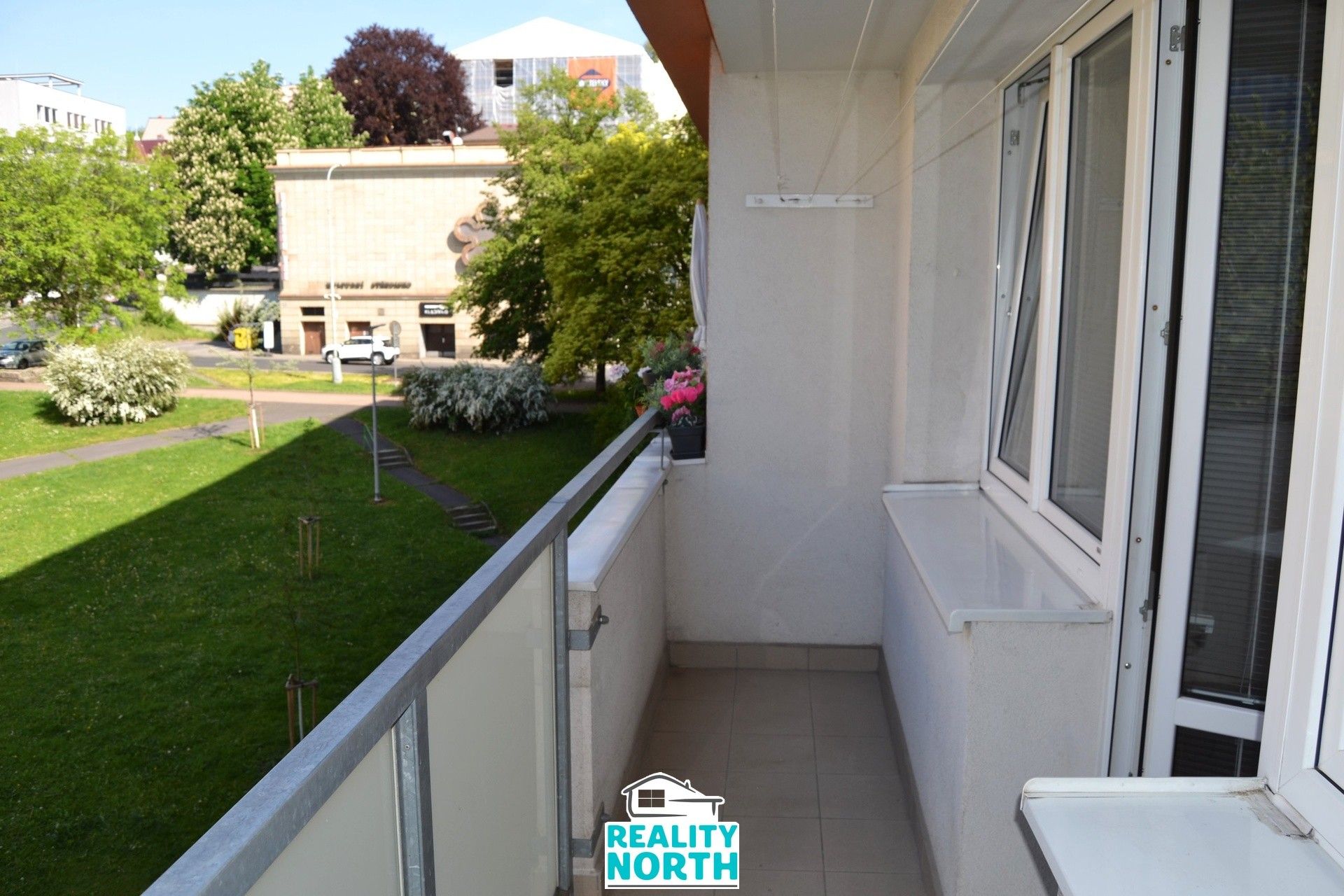 Pronájem bytu 3+kk 50 m² - foto 10
