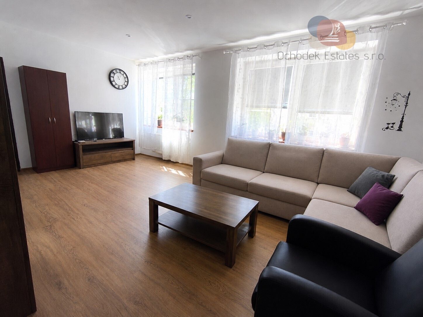 Prodej komerčního prostoru 1694 m² - foto 8