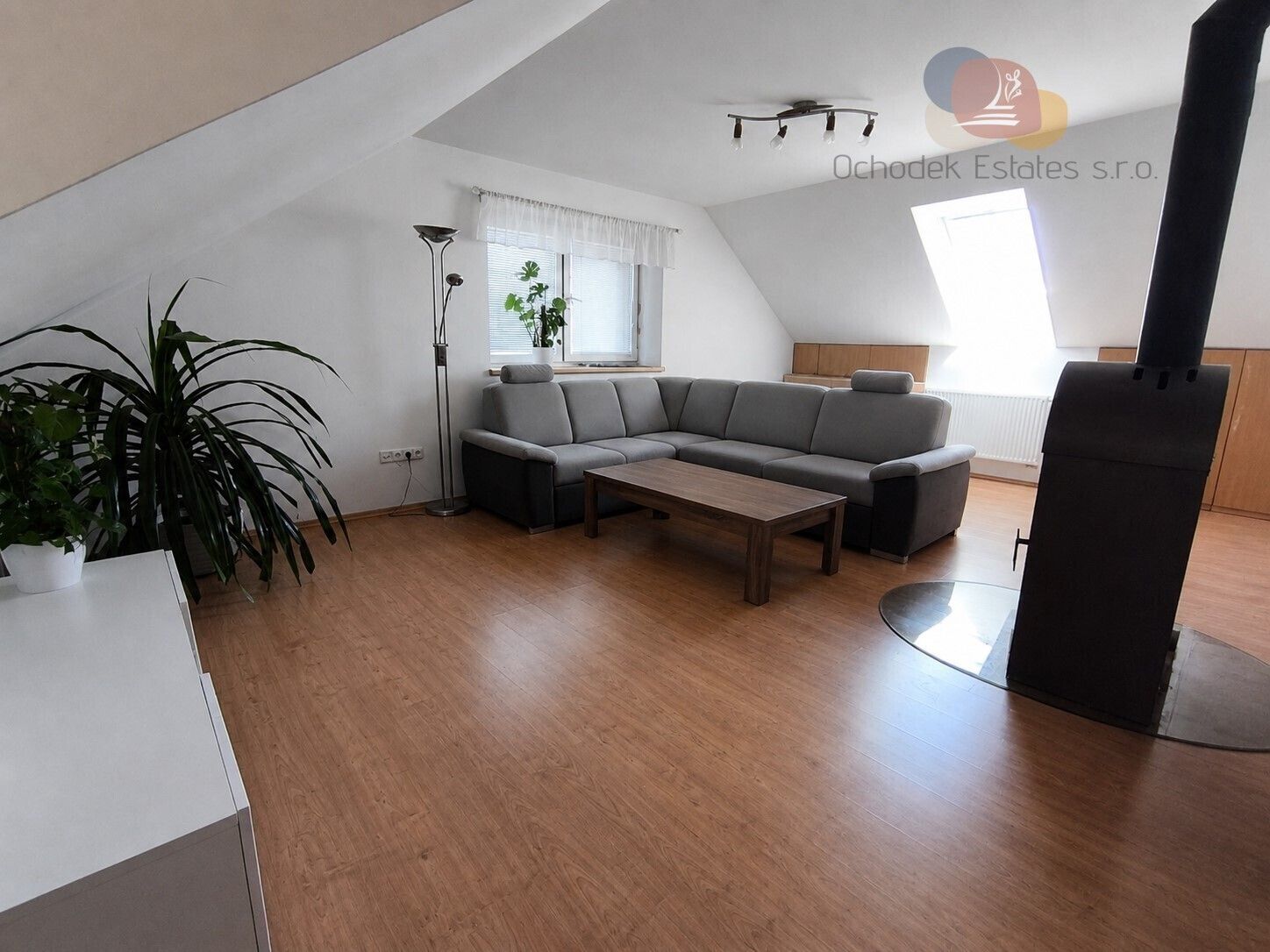 Prodej komerčního prostoru 1694 m² - foto 10