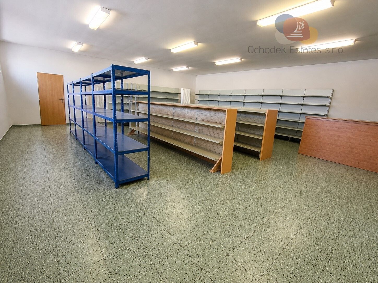Prodej komerčního prostoru 1694 m² - foto 18