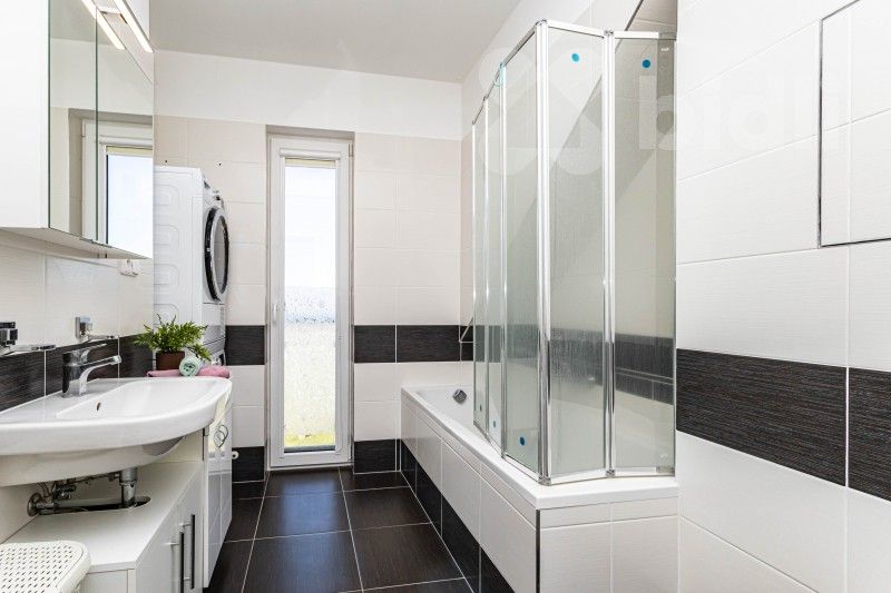 Prodej bytu 2+kk 65 m² - foto 9