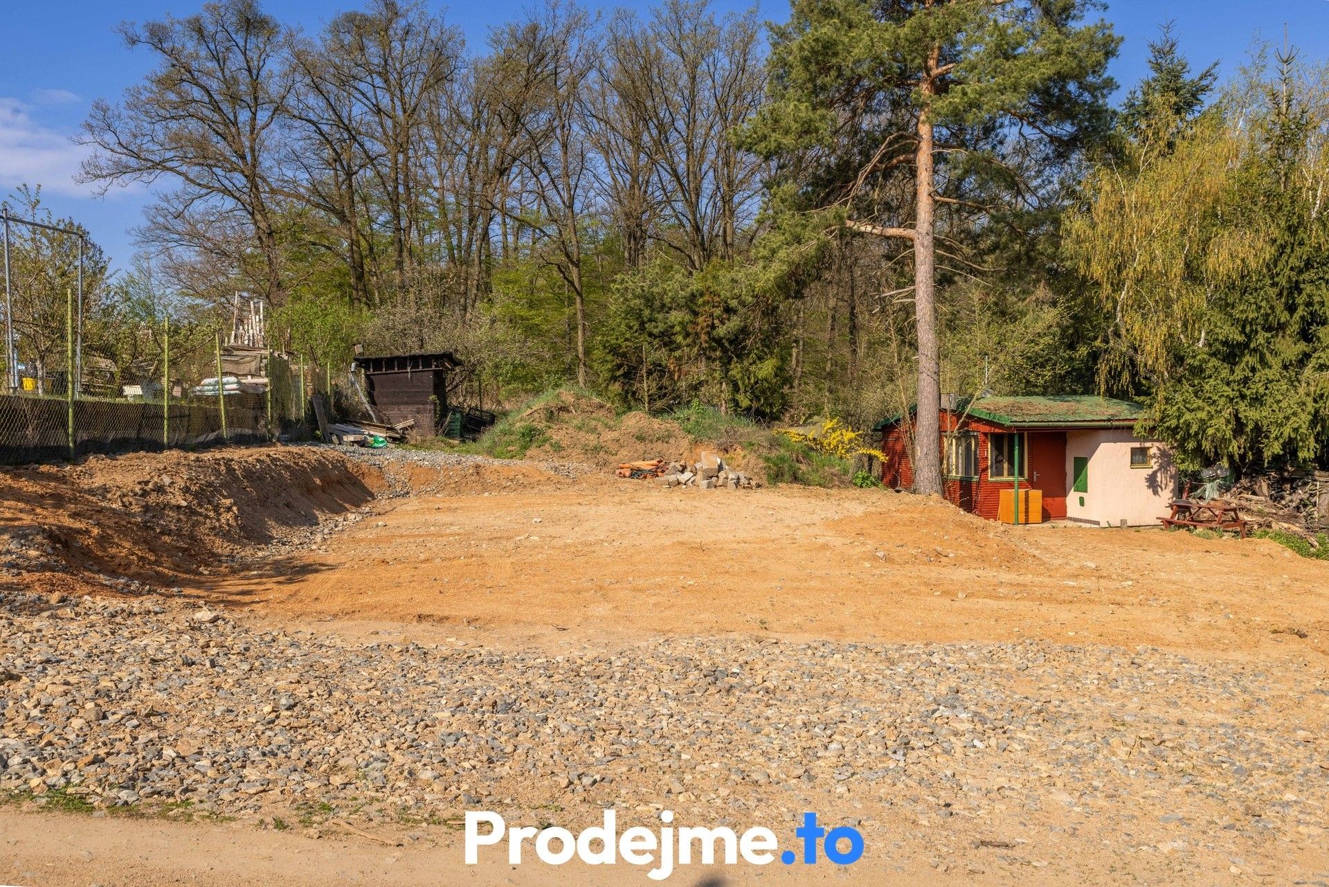 Prodej pozemku 589 m² - foto 2