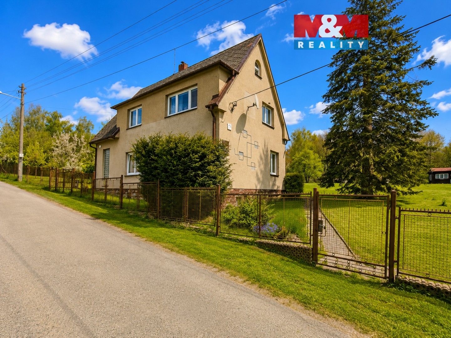 Prodej domu 145 m² - foto 1