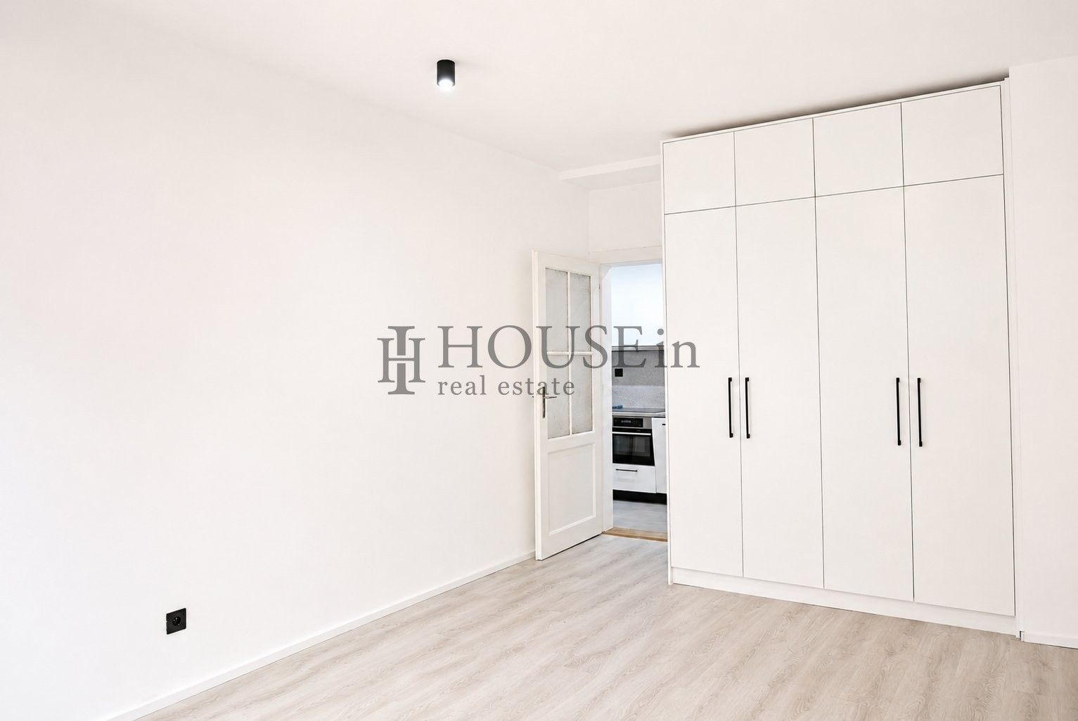 Pronájem bytu 2+kk 63 m² - foto 5