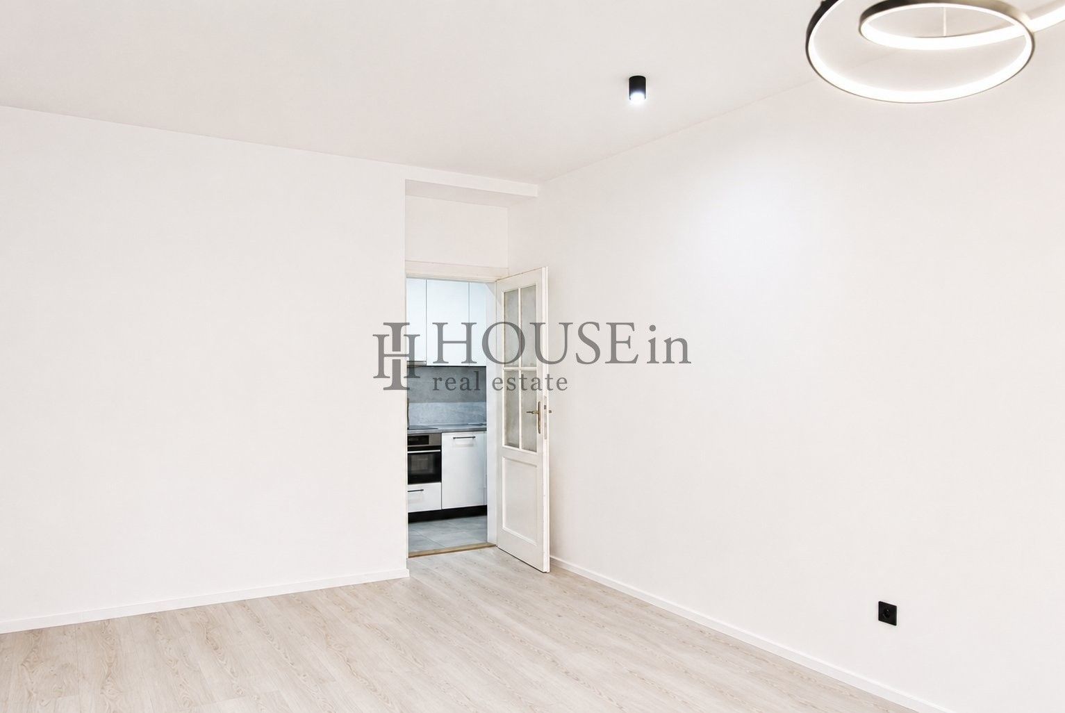 Pronájem bytu 2+kk 63 m² - foto 8