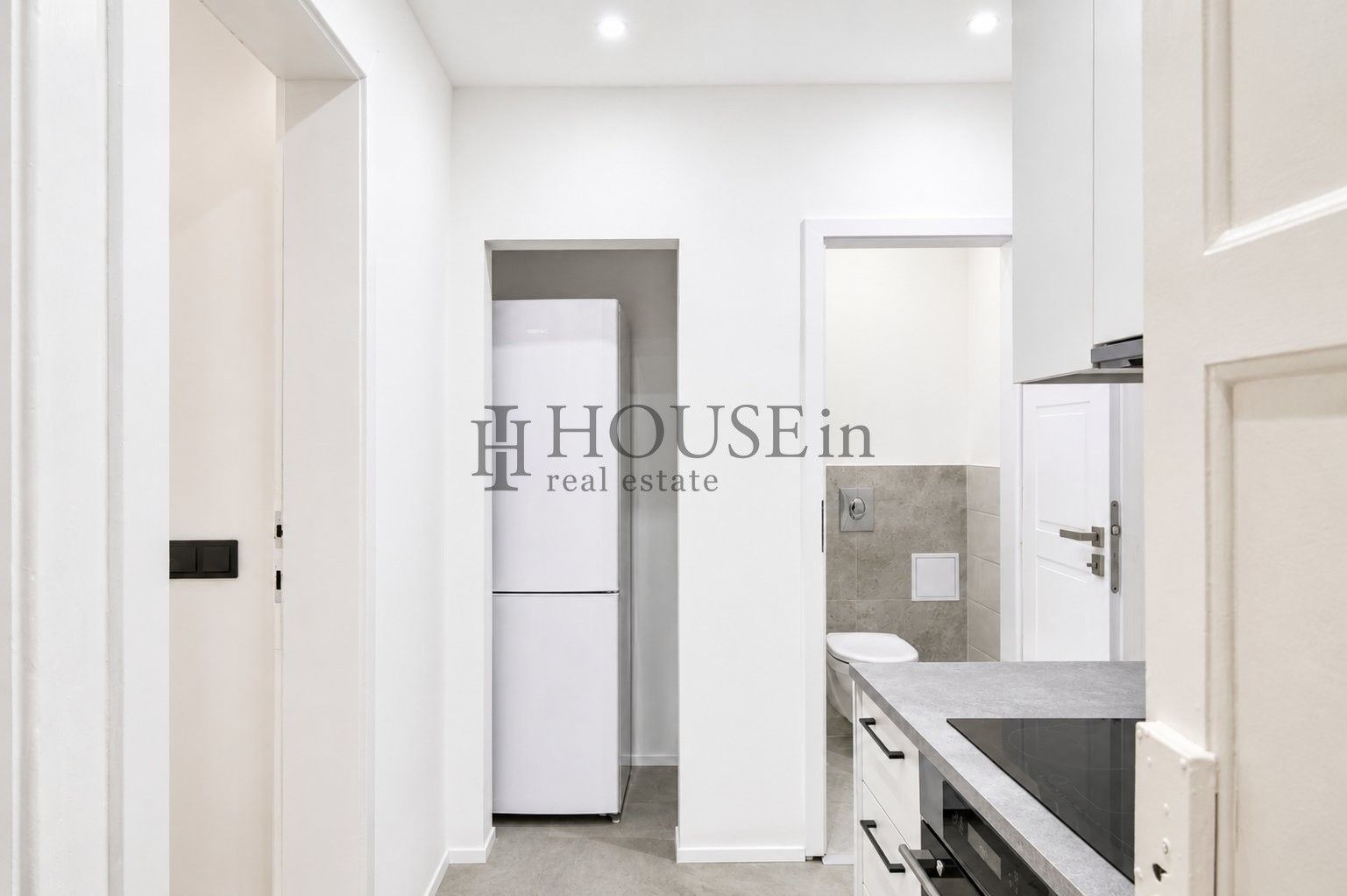 Pronájem bytu 2+kk 63 m² - foto 11
