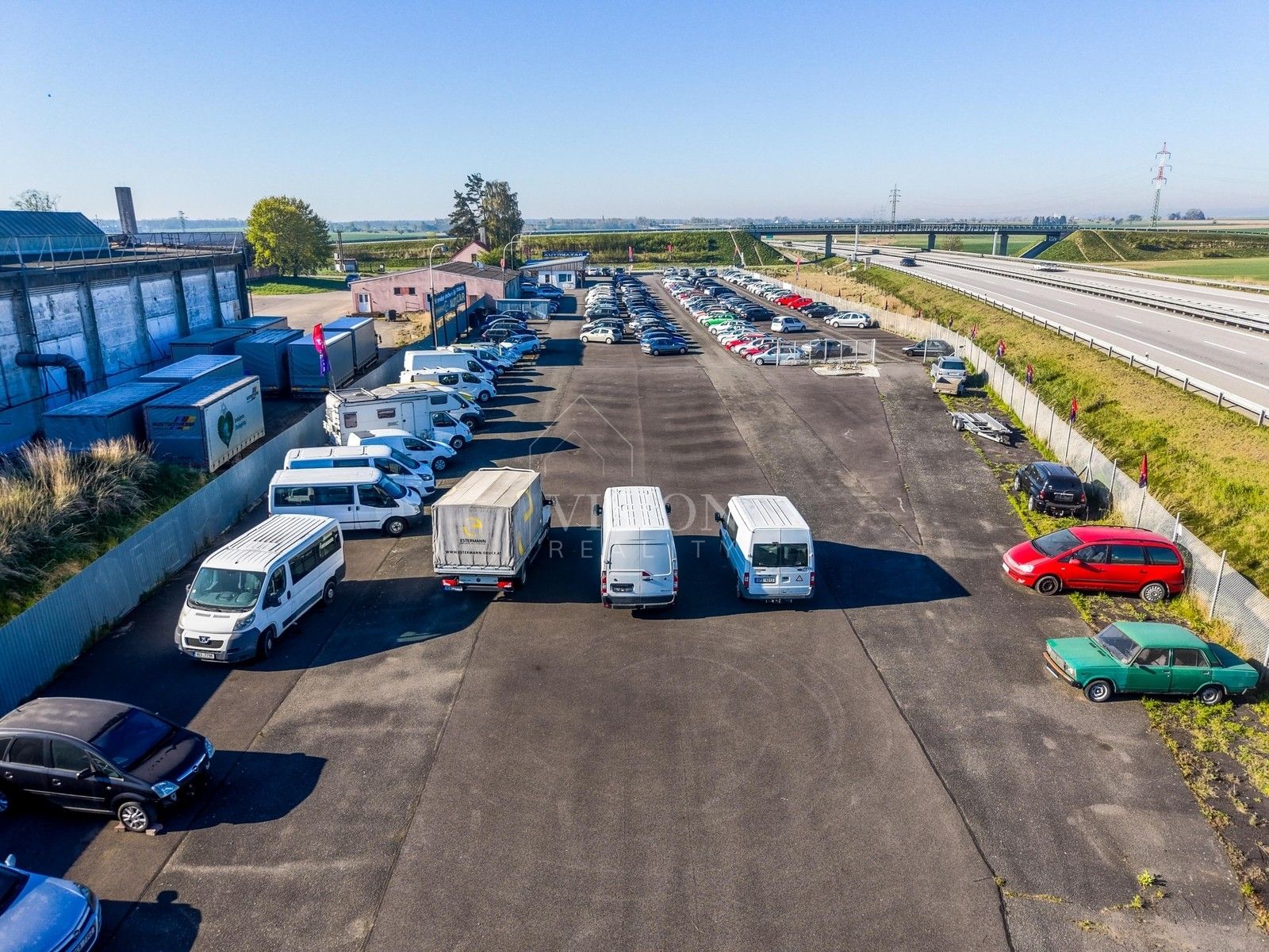 Pronájem nemovitosti 7927 m² - foto 2