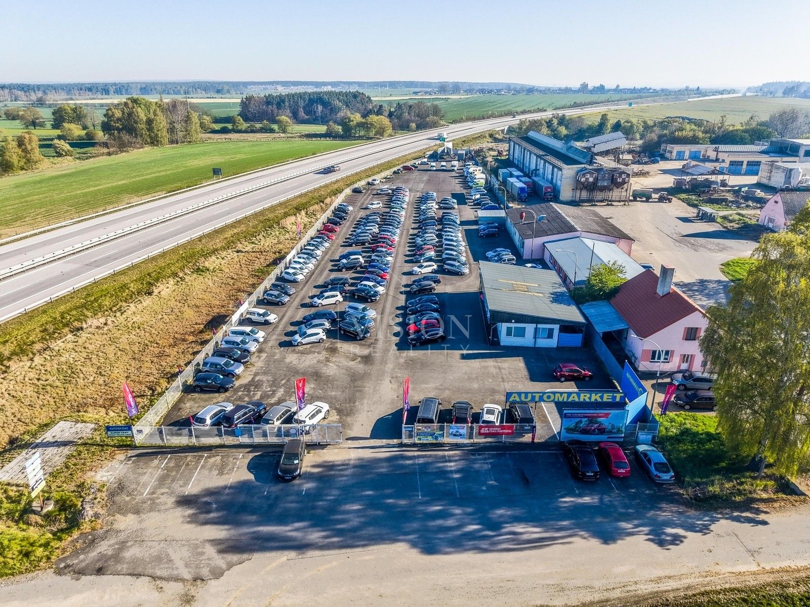 Pronájem nemovitosti 7927 m² - foto 11