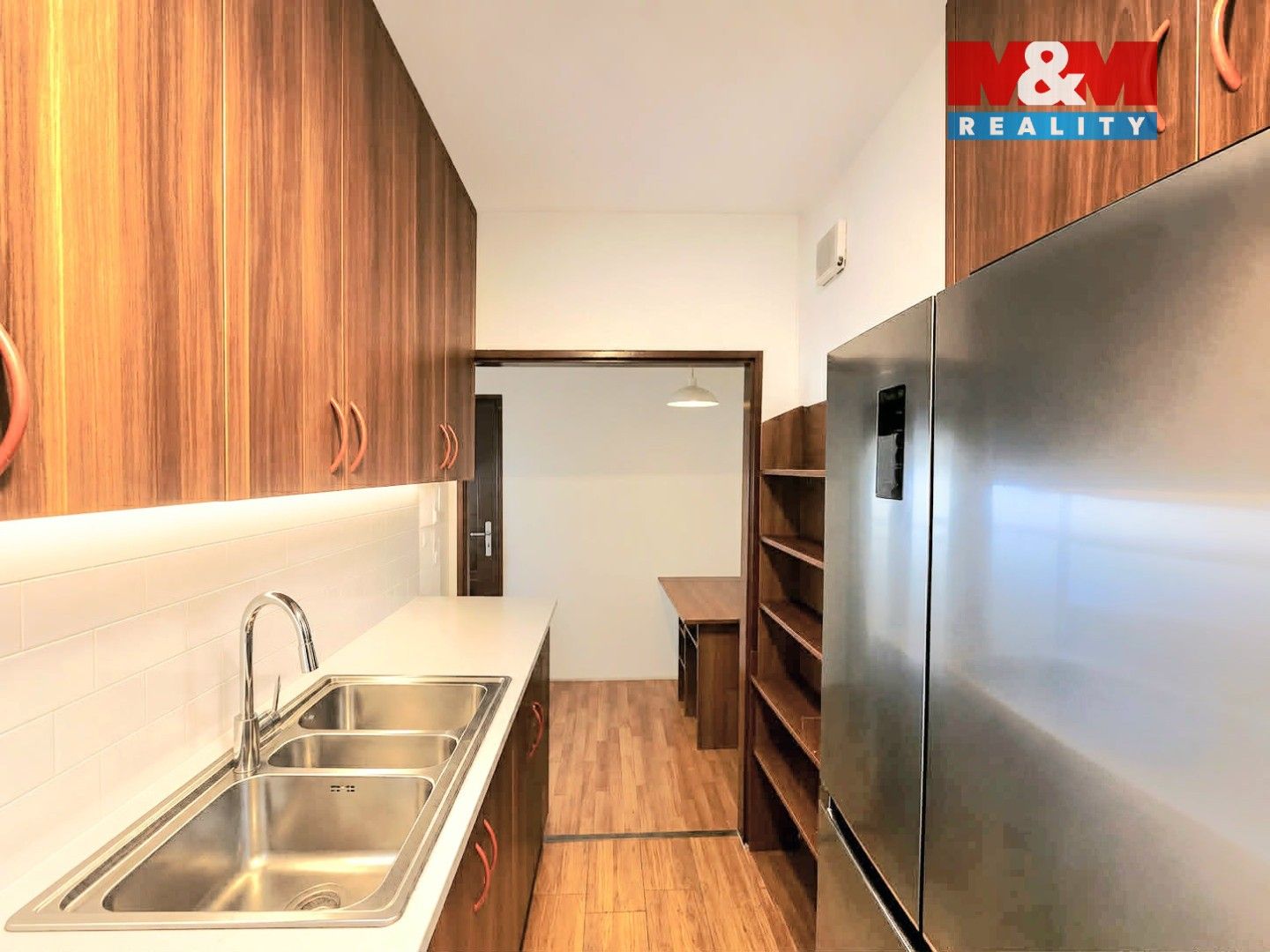Prodej bytu 3+kk 64 m² - foto 2