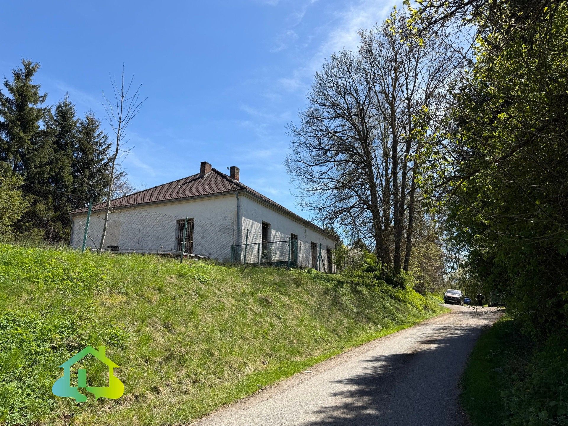 Prodej komerčního prostoru 300 m² - foto 6