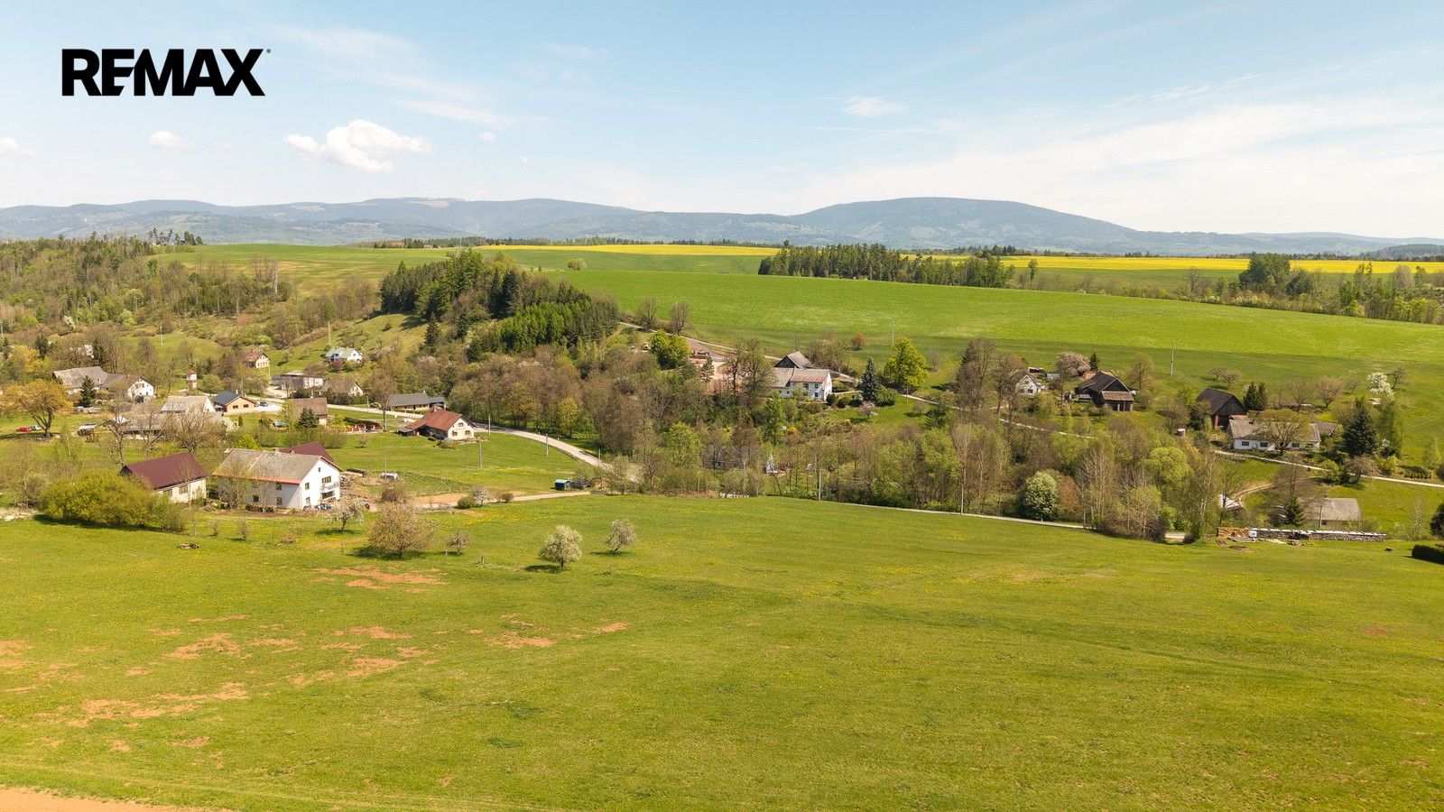 Prodej pozemku 10364 m² - foto 4