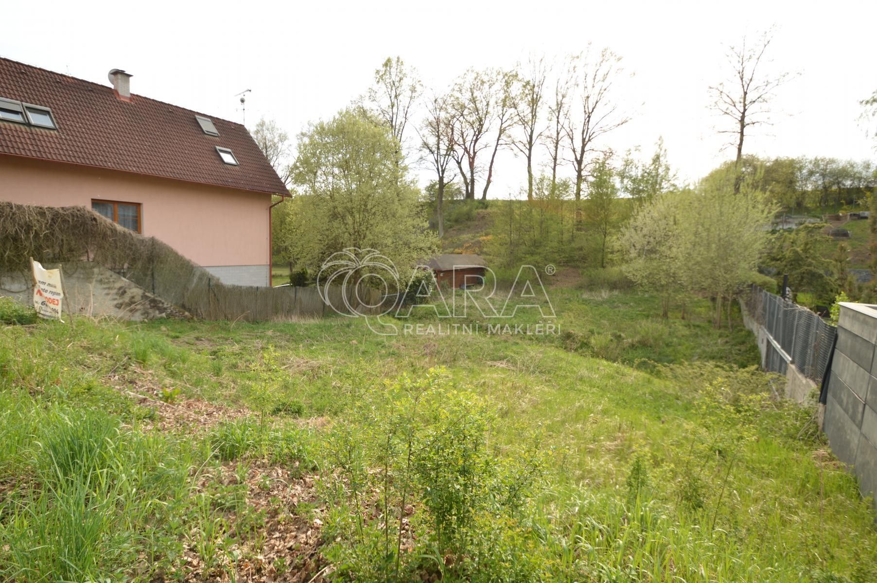 Prodej pozemku 1348 m² - foto 1