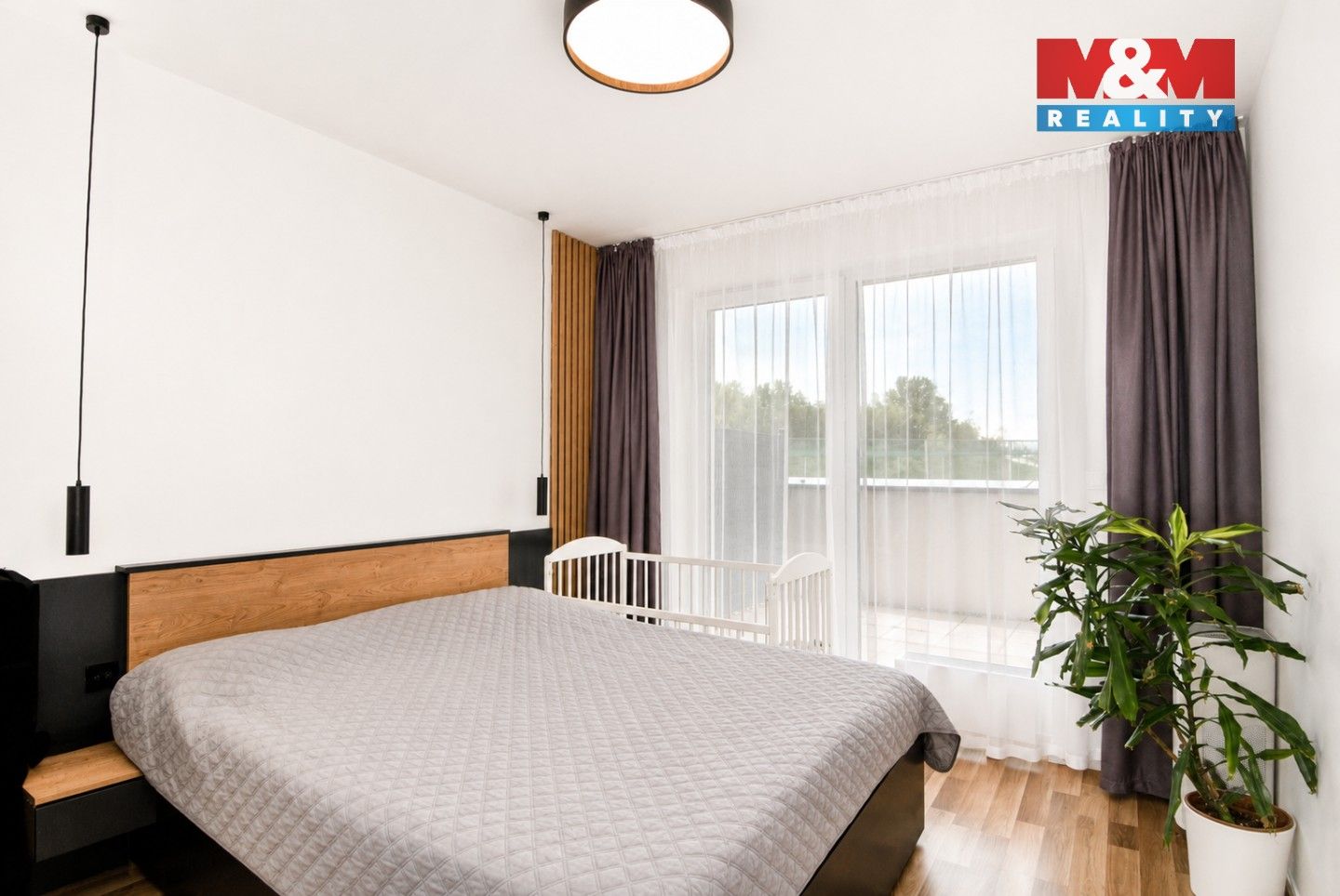 Prodej bytu 4+kk 76 m² - foto 3