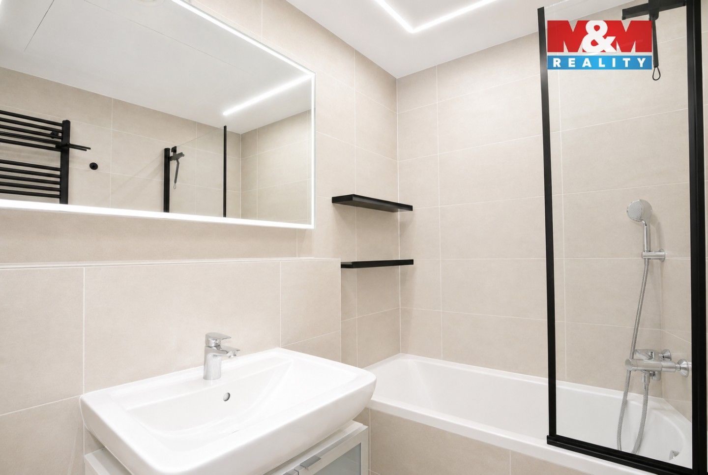 Prodej bytu 4+kk 76 m² - foto 12