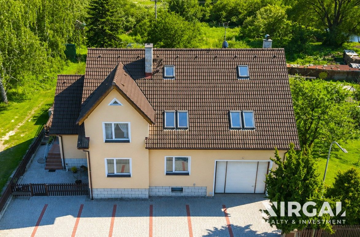 Prodej nemovitosti 320 m² - foto 2