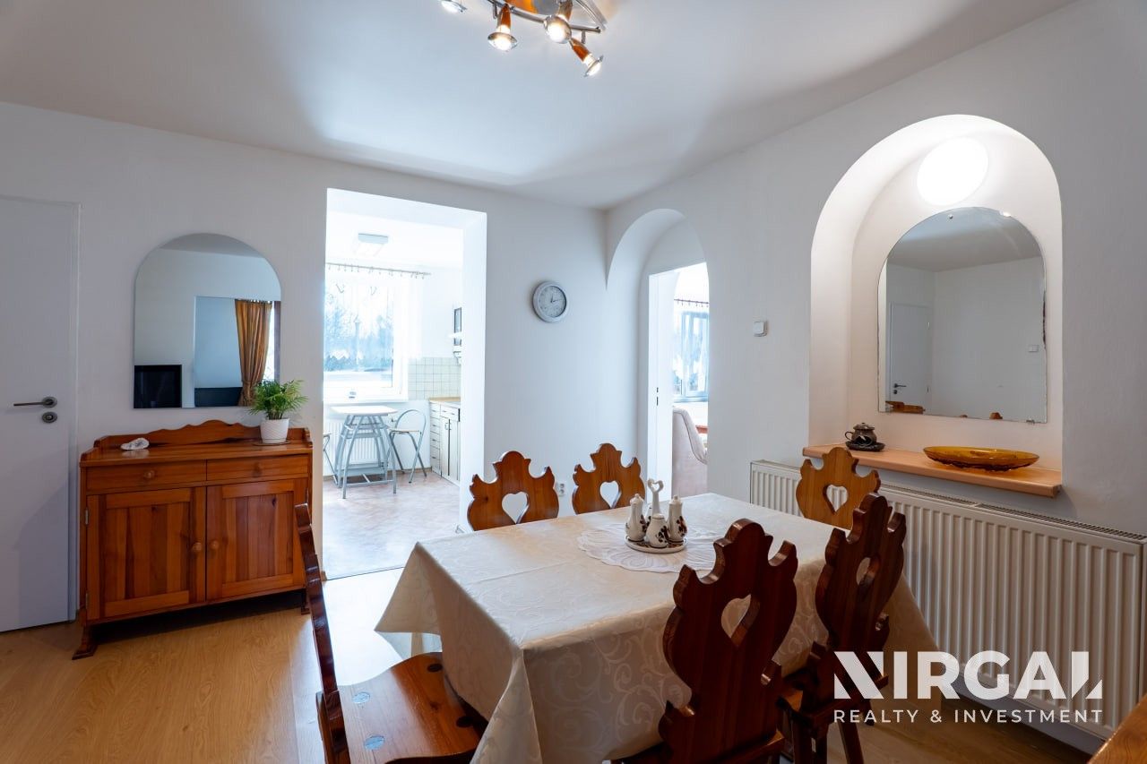 Prodej nemovitosti 320 m² - foto 10