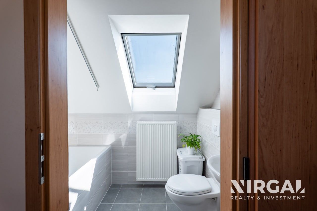 Prodej nemovitosti 320 m² - foto 14