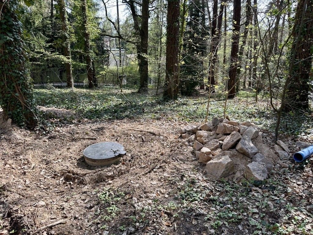 Prodej pozemku 1795 m² - foto 4